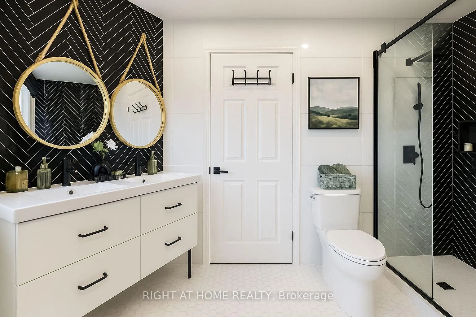 Photo 19 of 347 Zephyr Avenue, Ottawa, Britannia — HOMEH