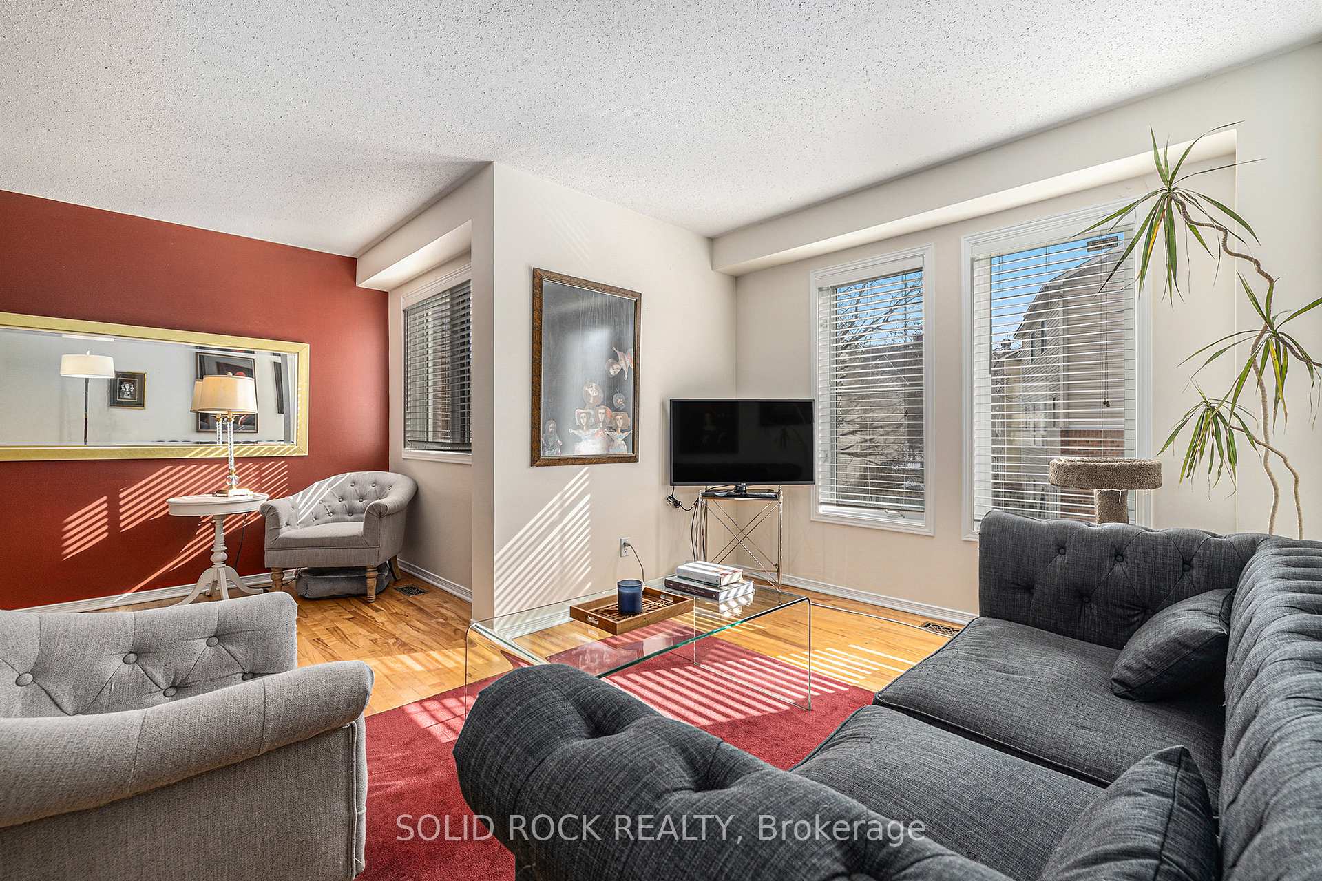 Photo 13 of 25 Drayton, Ottawa, CFB Rockcliffe and Area — HOMEH