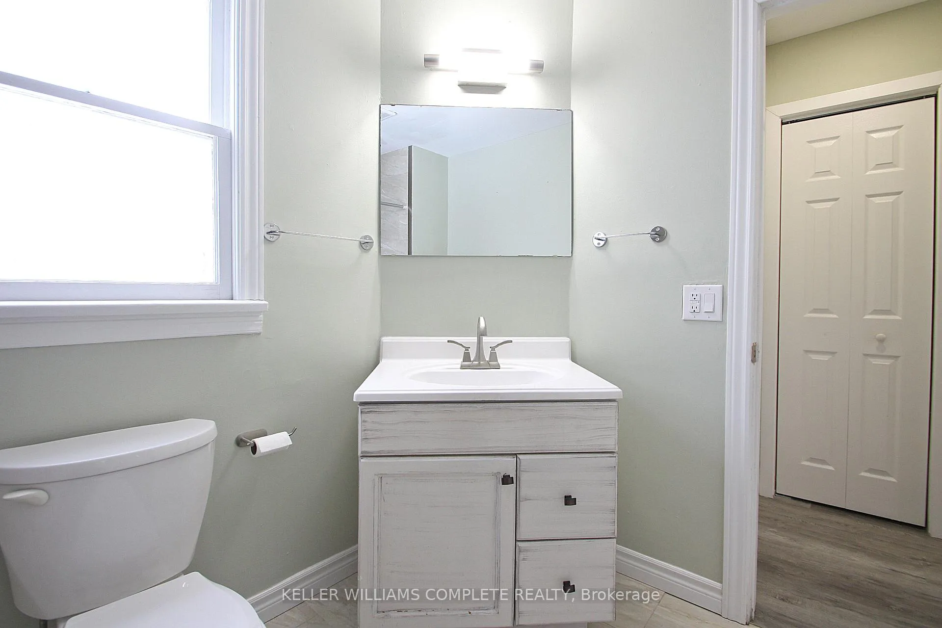 Photo 14 of Unit 1, 475 Harriet Street, Welland, Lincoln/Crowland — HOMEH