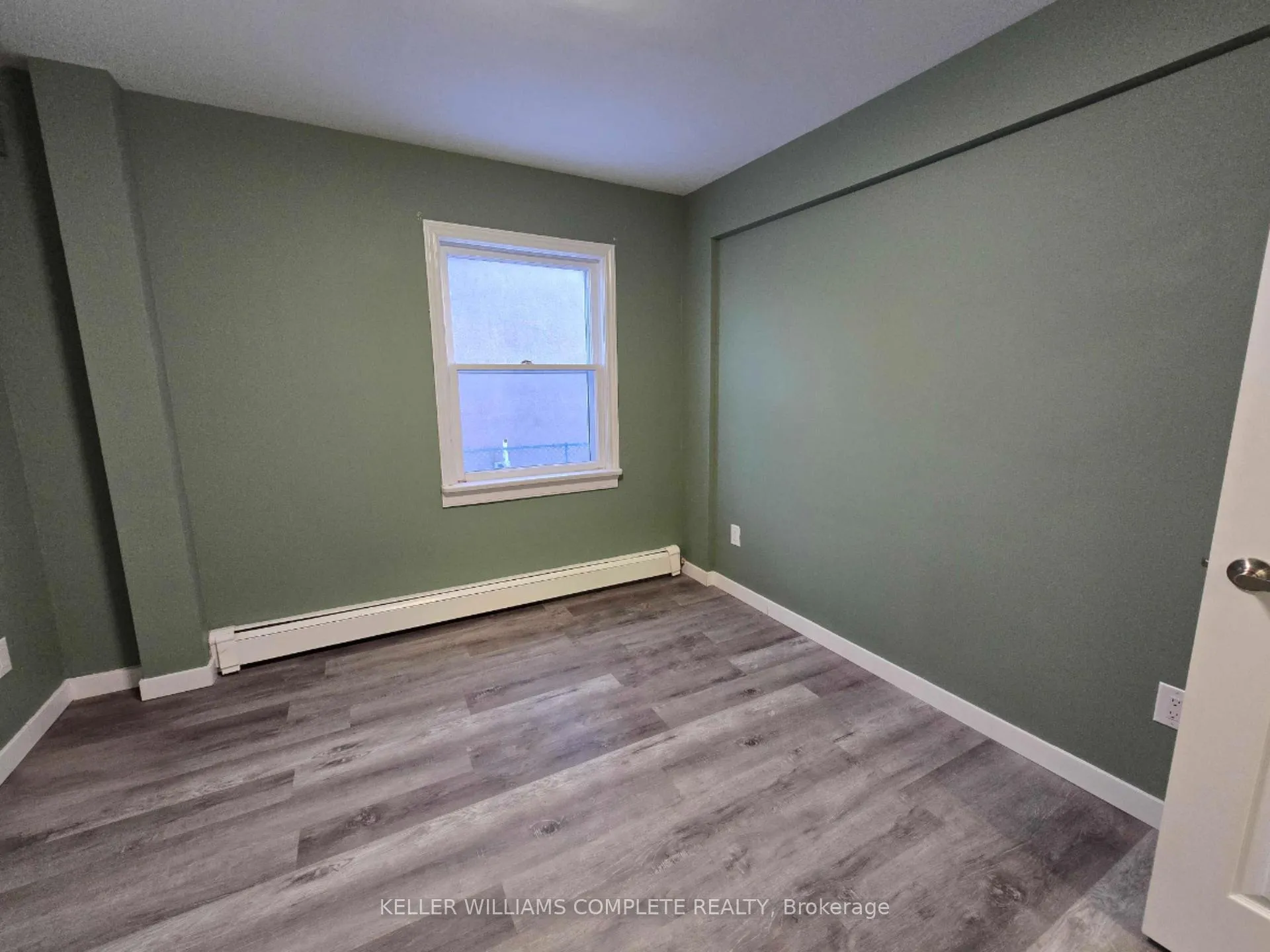 Photo 18 of Unit 1, 475 Harriet Street, Welland, Lincoln/Crowland — HOMEH