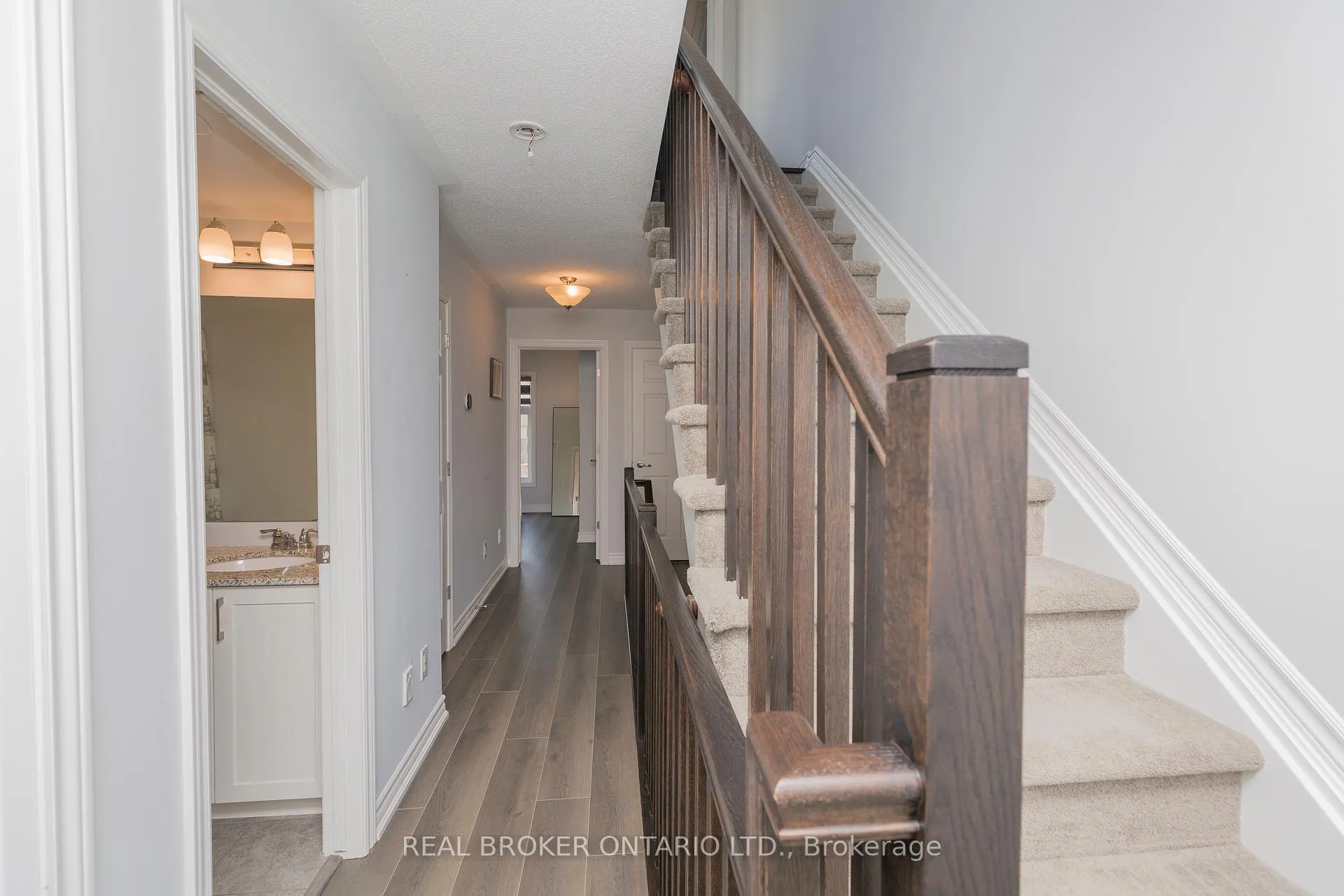Photo 21 of 1434 Hemlock Road, Ottawa, CFB Rockcliffe and Area — HOMEH