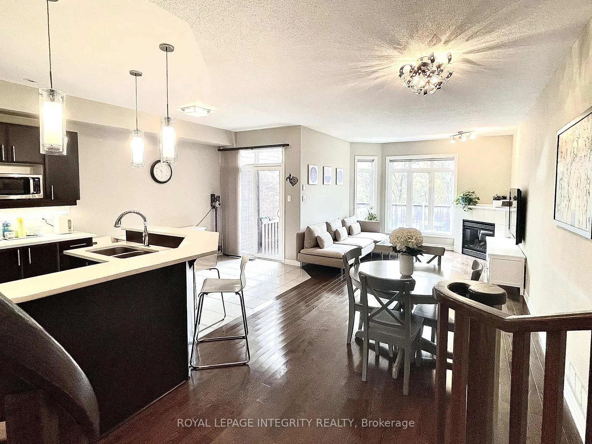 Photo 9 of 616 Whitecliffs Avenue, Ottawa, Riverside South — HOMEH
