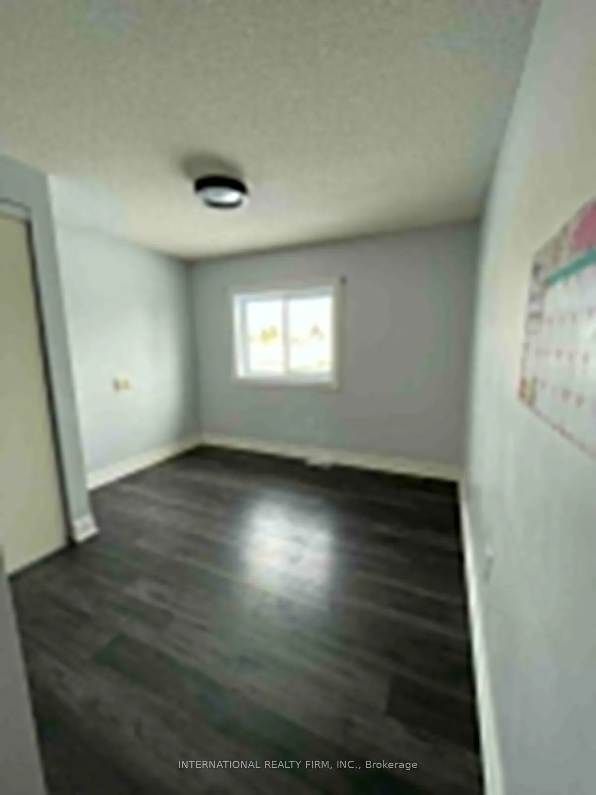 Photo 23 of 63 Wessenger Drive, Barrie, Holly — HOMEH
