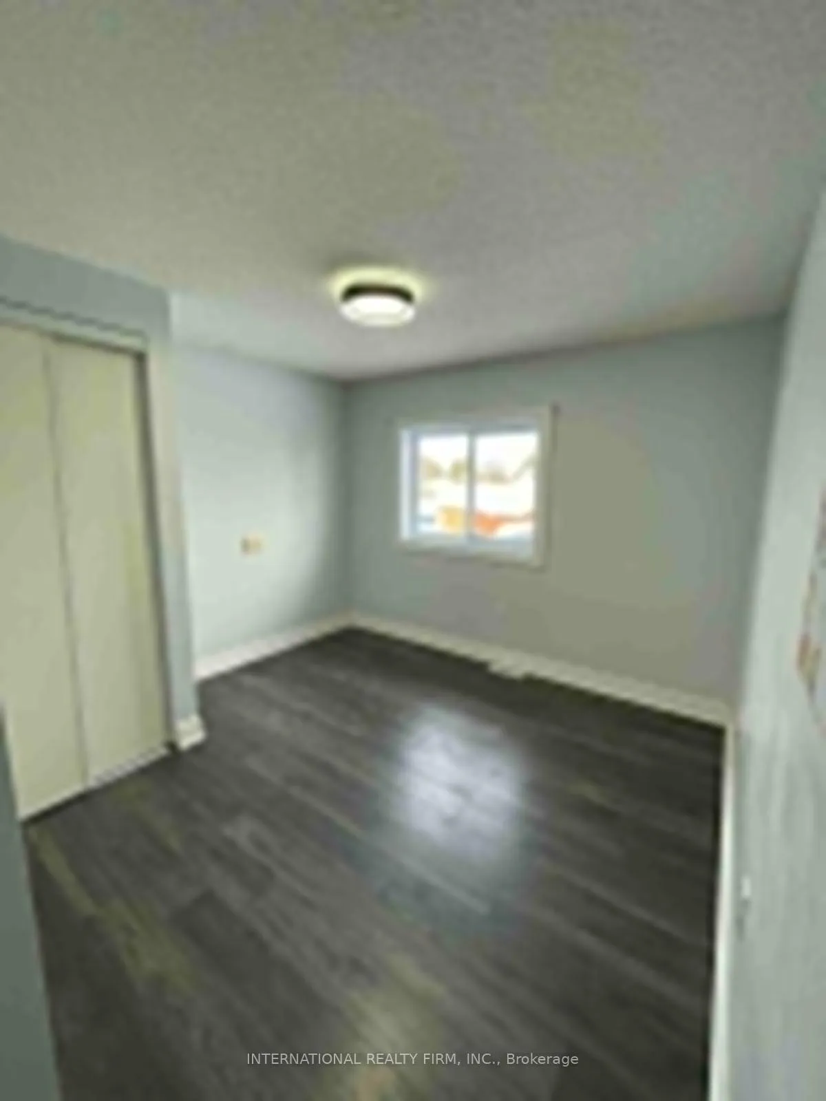 Photo 24 of 63 Wessenger Drive, Barrie, Holly — HOMEH