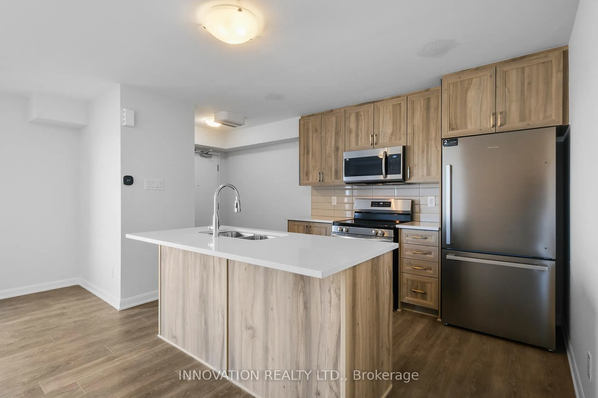 Photo 12 of 1625 Creekway Private, Ottawa, Kanata - Kanata Lakes/Heritage Hills — HOMEH