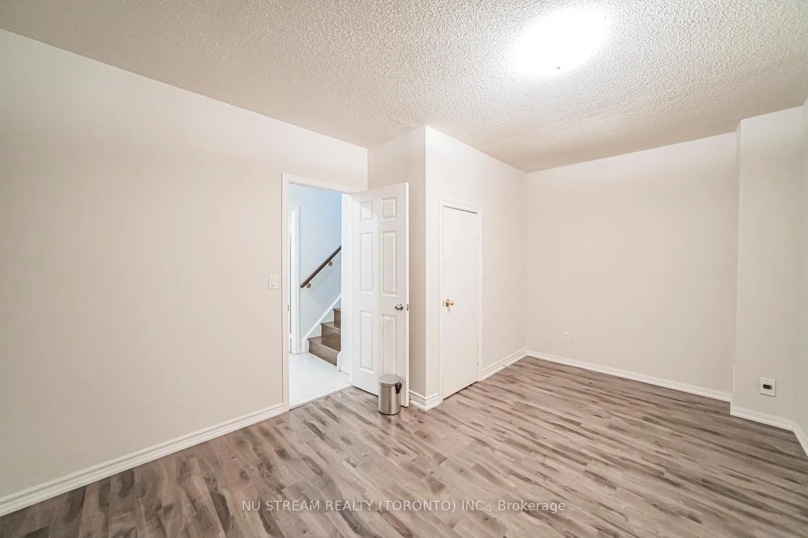 Photo 15 of Unit 5, 7 St Moritz Way, Markham, Unionville — HOMEH