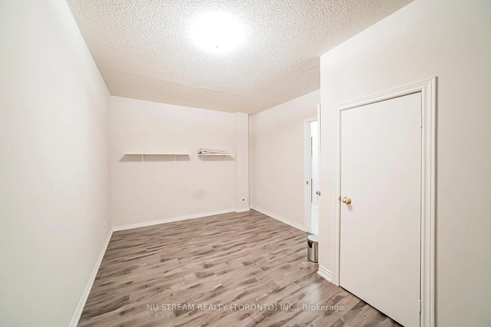 Photo 16 of Unit 5, 7 St Moritz Way, Markham, Unionville — HOMEH