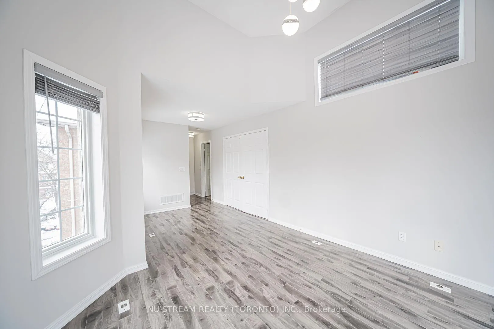 Photo 35 of Unit 5, 7 St Moritz Way, Markham, Unionville — HOMEH