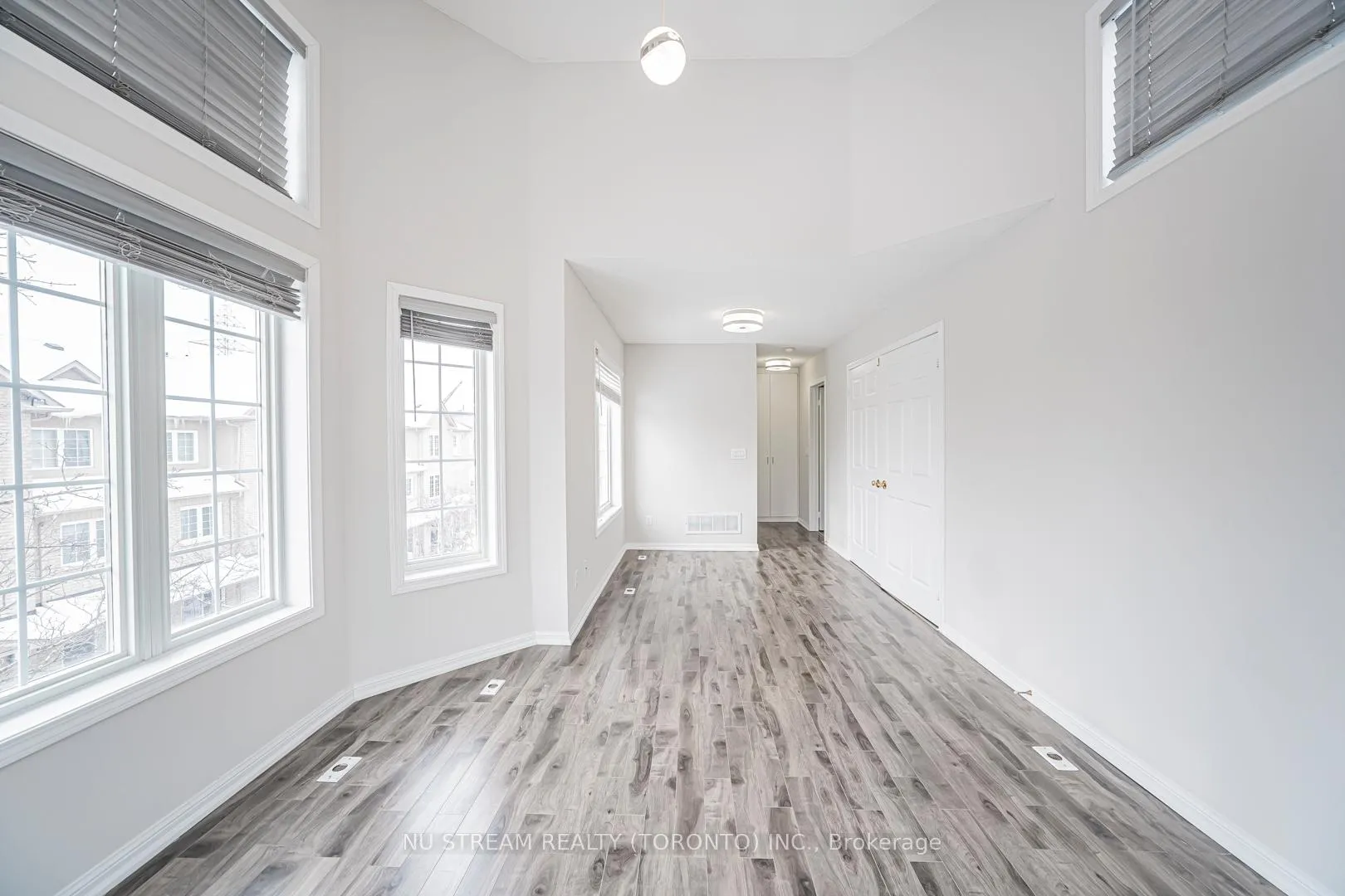 Photo 36 of Unit 5, 7 St Moritz Way, Markham, Unionville — HOMEH