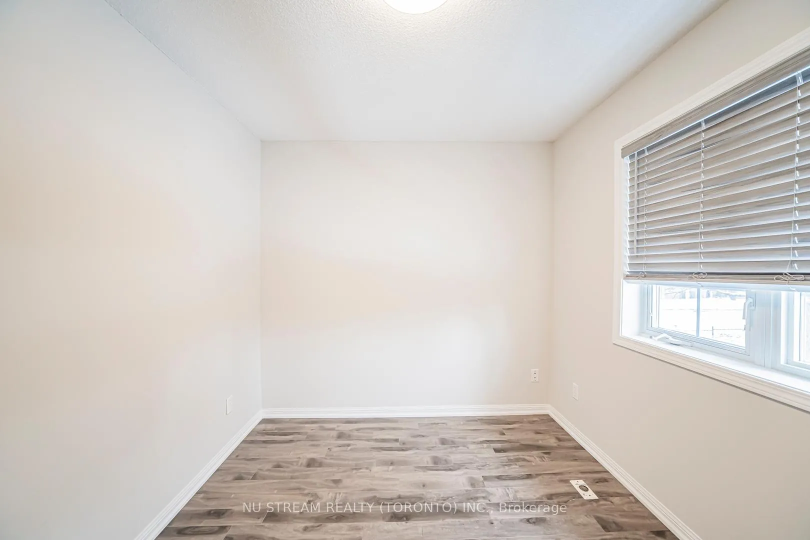 Photo 42 of Unit 5, 7 St Moritz Way, Markham, Unionville — HOMEH