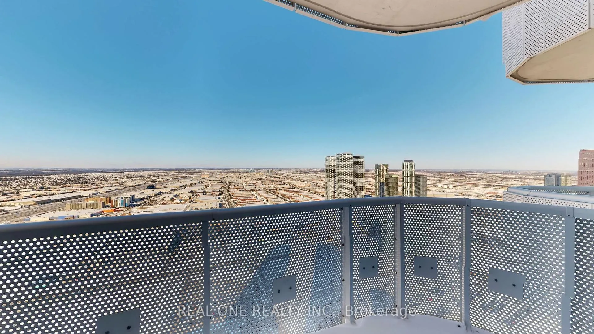 Photo 11 of Unit 5206, 8 Interchange Way, Vaughan, Vaughan Corporate Centre — HOMEH