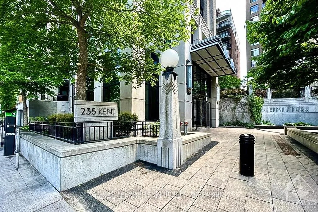 Photo 1 of Unit 9, 235 Kent Street, Ottawa, Ottawa Centre — HOMEH