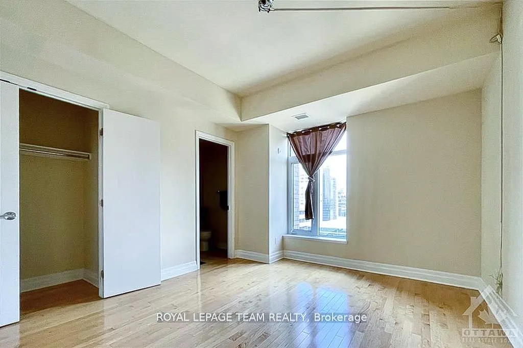 Photo 12 of Unit 9, 235 Kent Street, Ottawa, Ottawa Centre — HOMEH