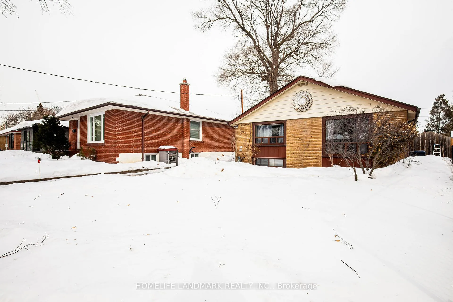 Photo 1 of 121 Pandora Circle, Scarborough, Woburn — HOMEH