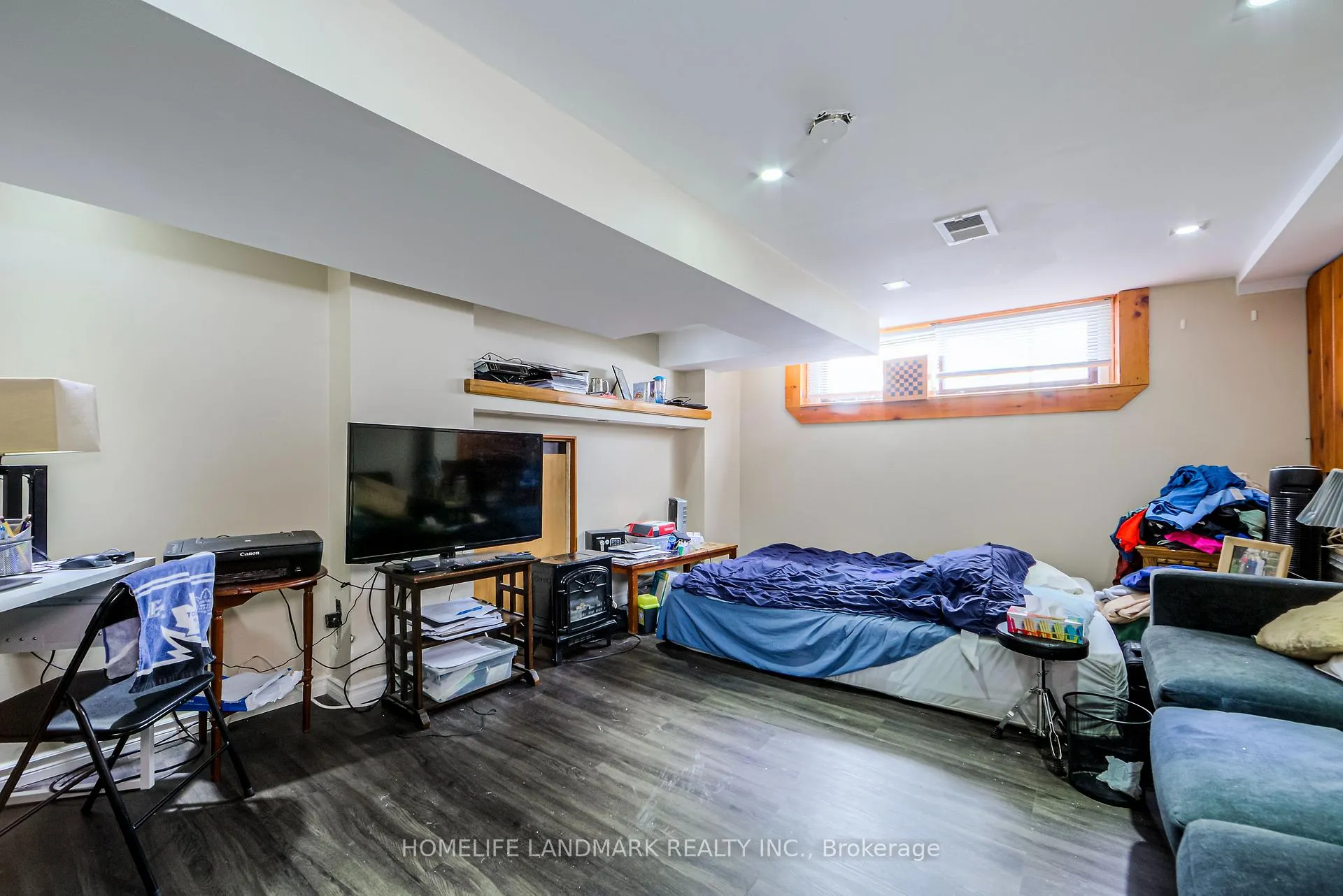 Photo 7 of 121 Pandora Circle, Scarborough, Woburn — HOMEH