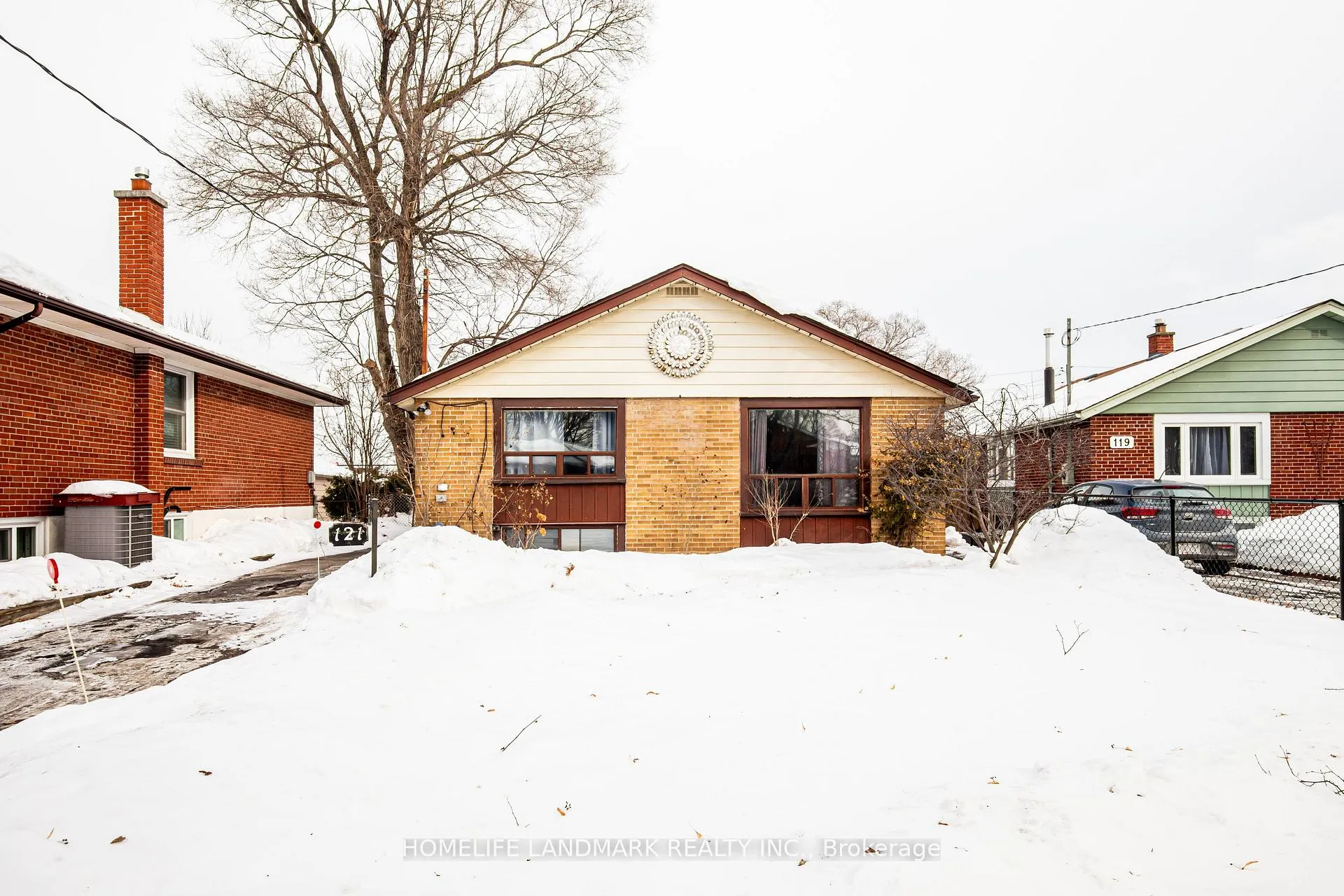 Photo 20 of 121 Pandora Circle, Scarborough, Woburn — HOMEH