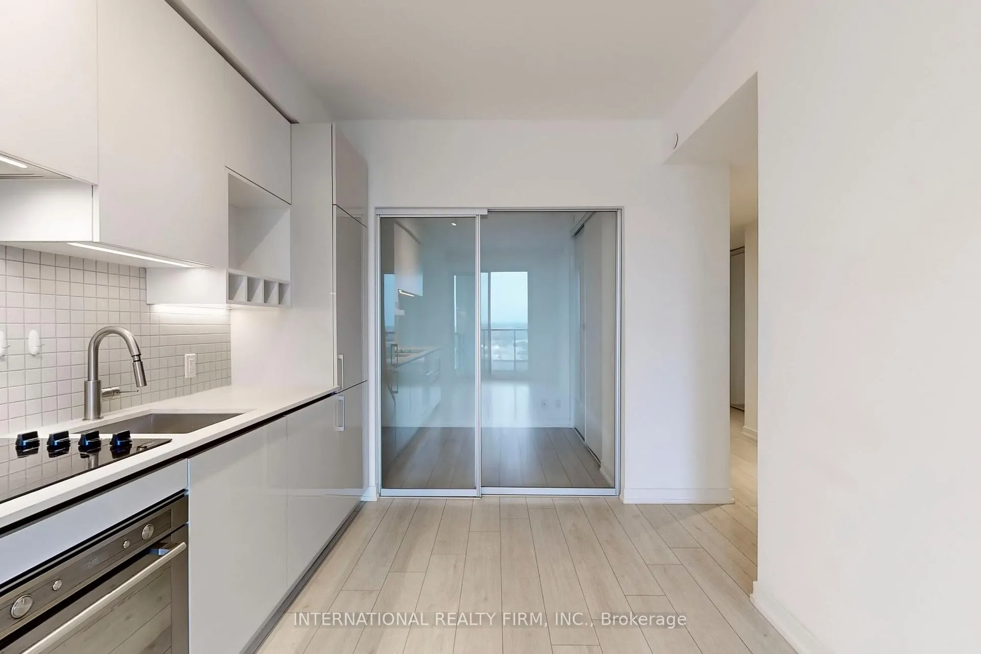 Photo 4 of Unit 4008, 950 Portage Parkway, Vaughan, Vaughan Corporate Centre — HOMEH