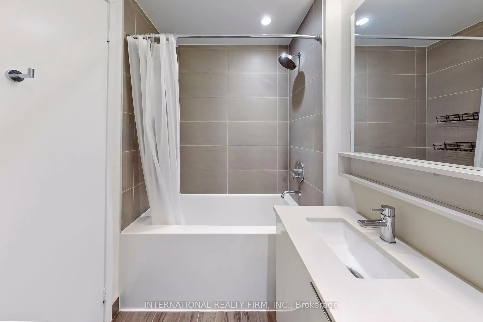 Photo 10 of Unit 4008, 950 Portage Parkway, Vaughan, Vaughan Corporate Centre — HOMEH