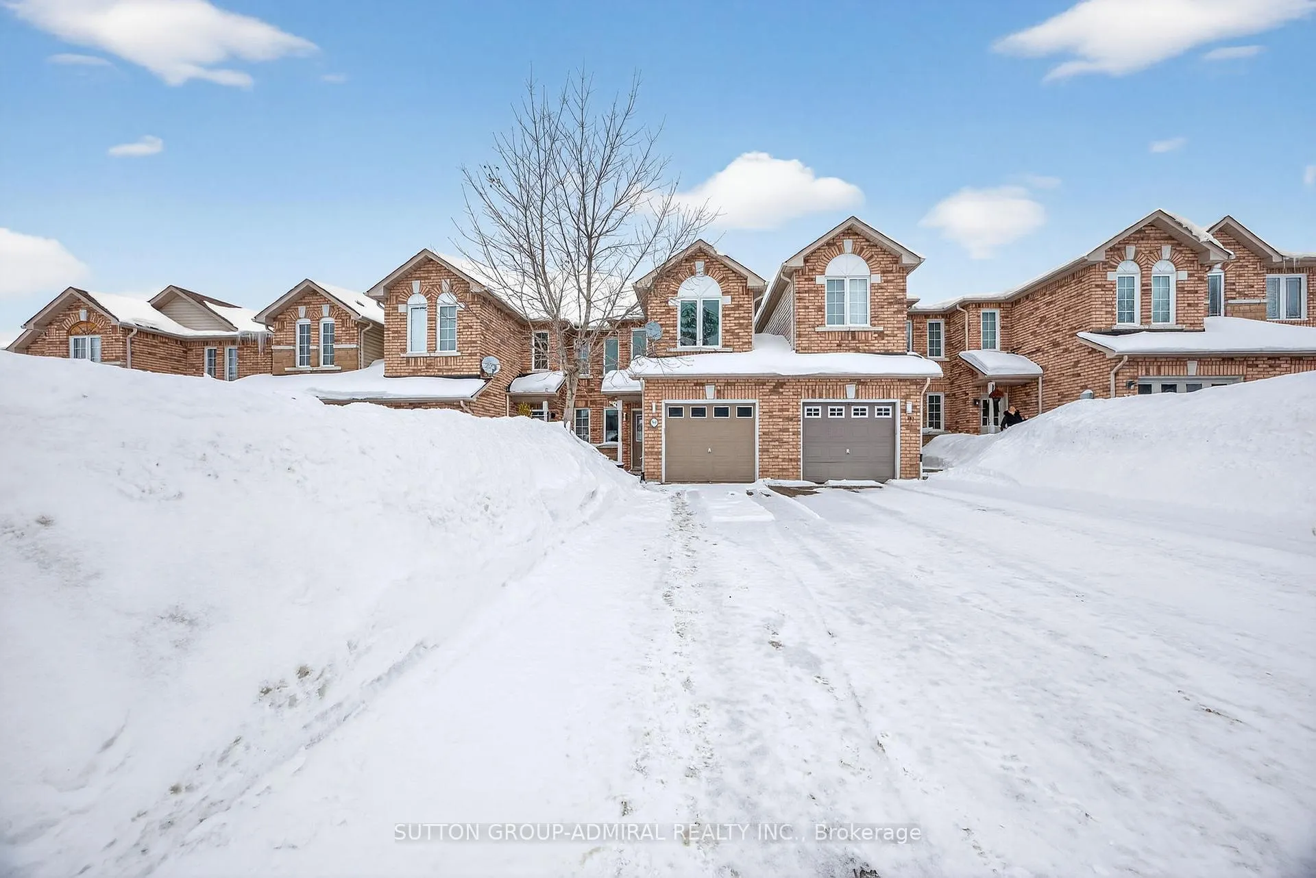 Photo 2 of 89 Hawthorne Crescent, Barrie, Ardagh — HOMEH