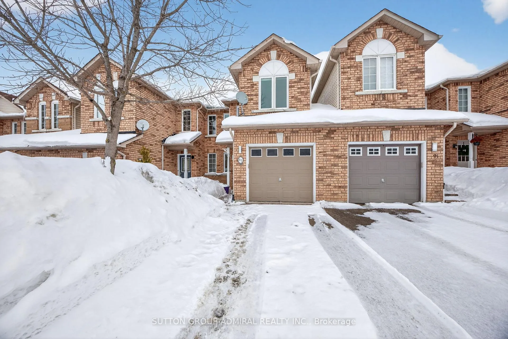 Photo 3 of 89 Hawthorne Crescent, Barrie, Ardagh — HOMEH