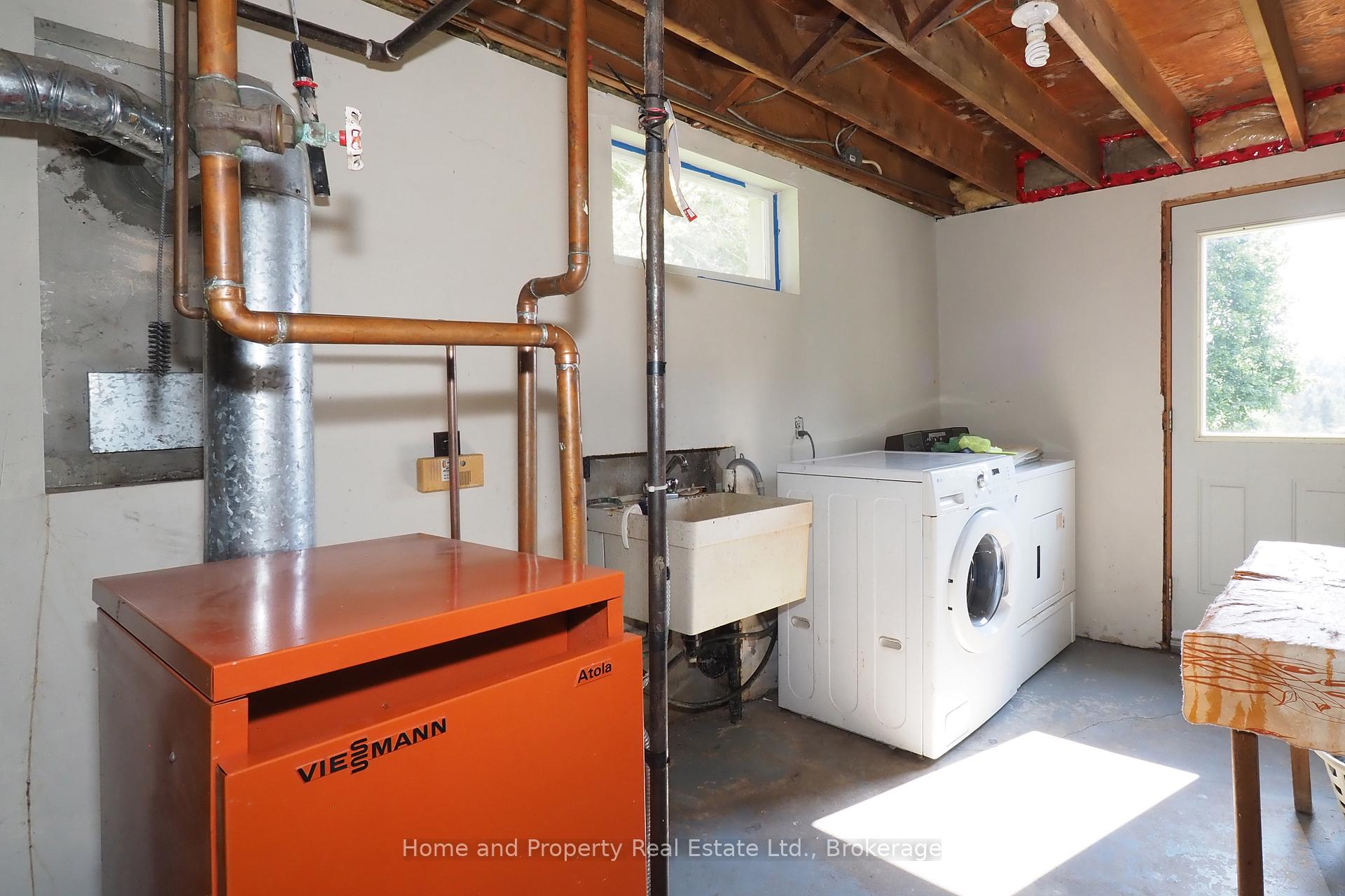 Photo 31 of 7321 Wellington Rd 11, Mapleton, Rural Mapleton — HOMEH