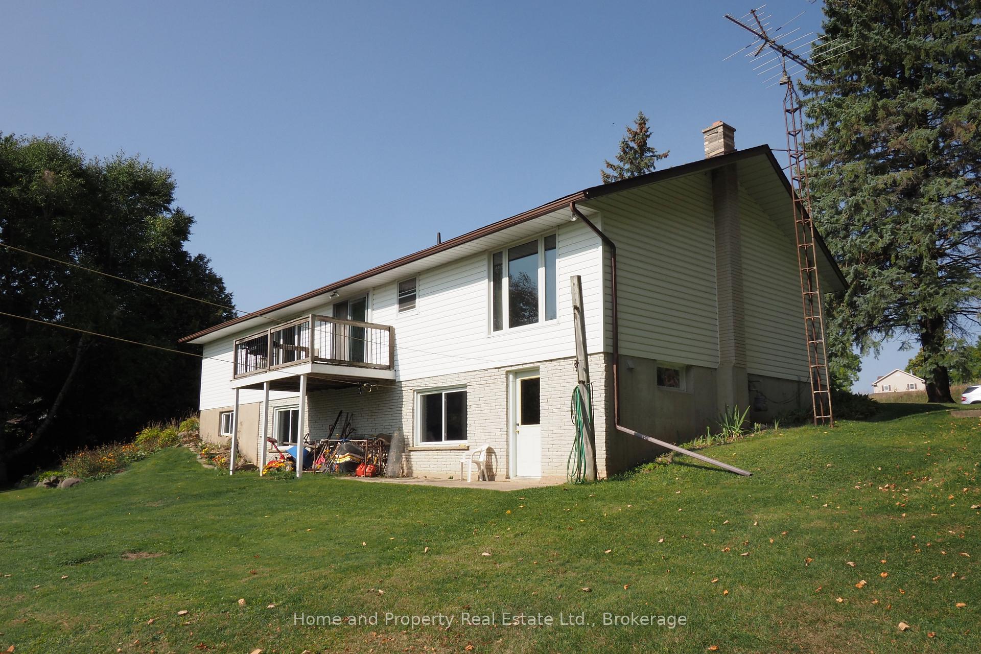 Photo 33 of 7321 Wellington Rd 11, Mapleton, Rural Mapleton — HOMEH