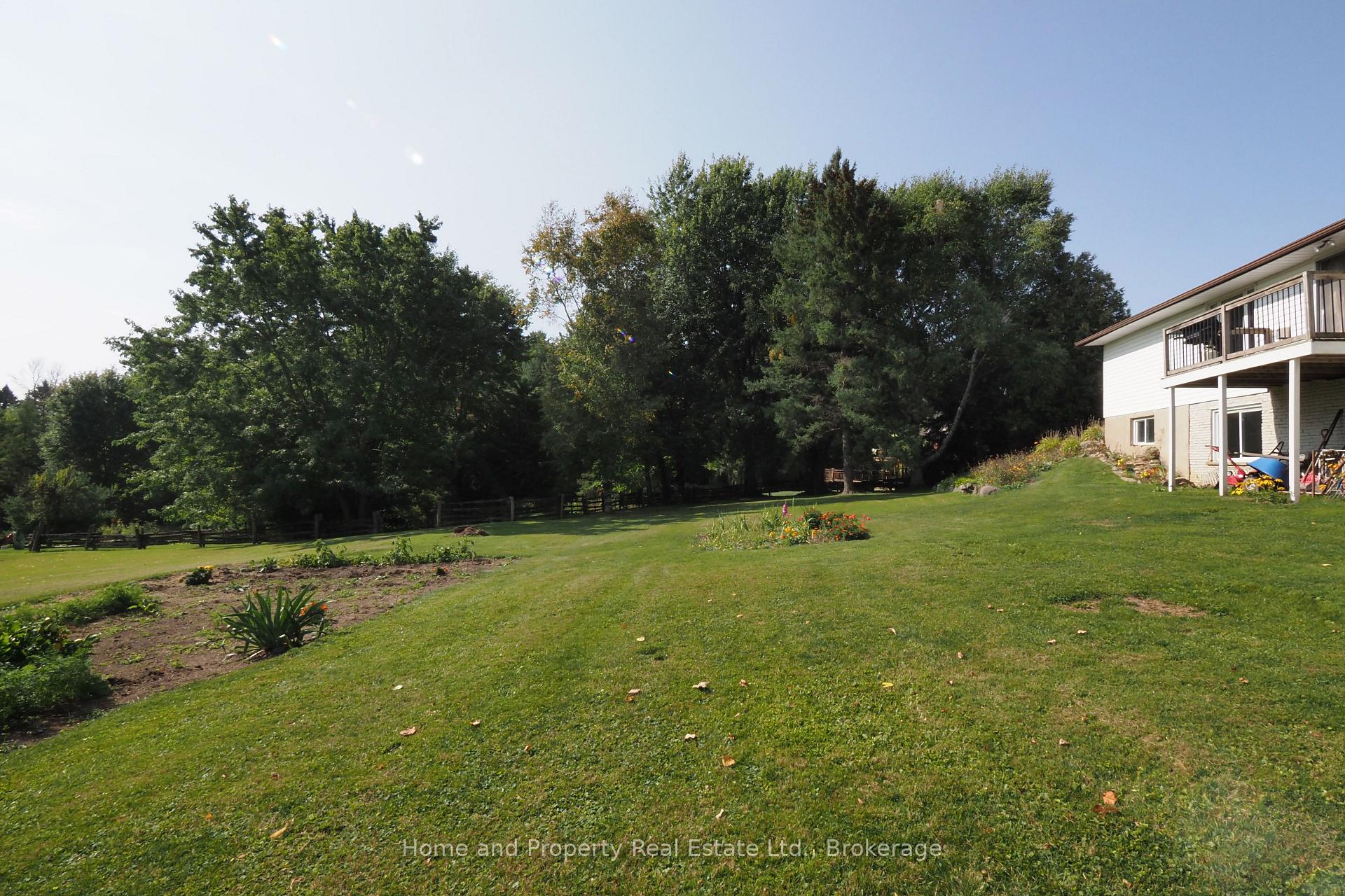 Photo 37 of 7321 Wellington Rd 11, Mapleton, Rural Mapleton — HOMEH