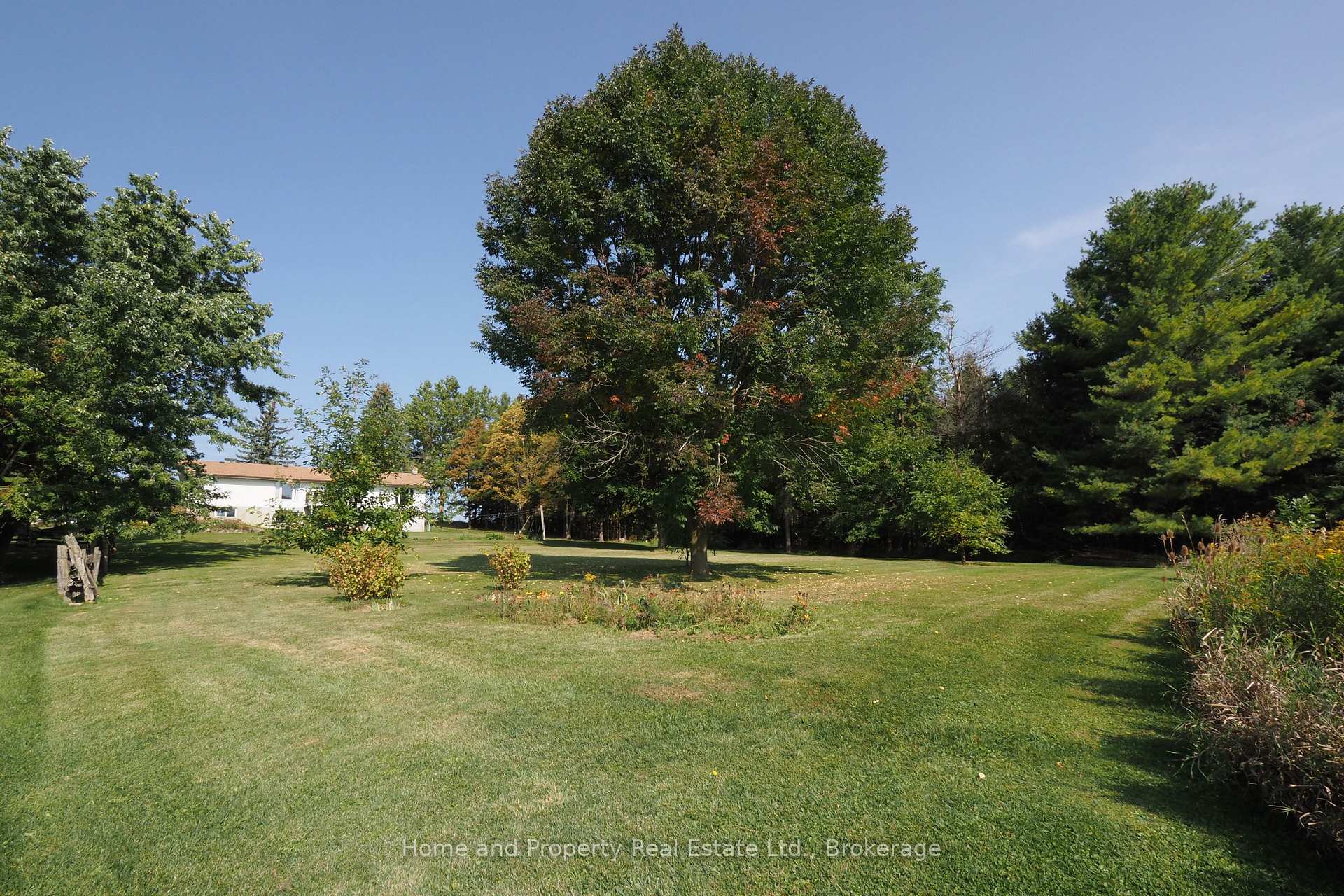 Photo 42 of 7321 Wellington Rd 11, Mapleton, Rural Mapleton — HOMEH