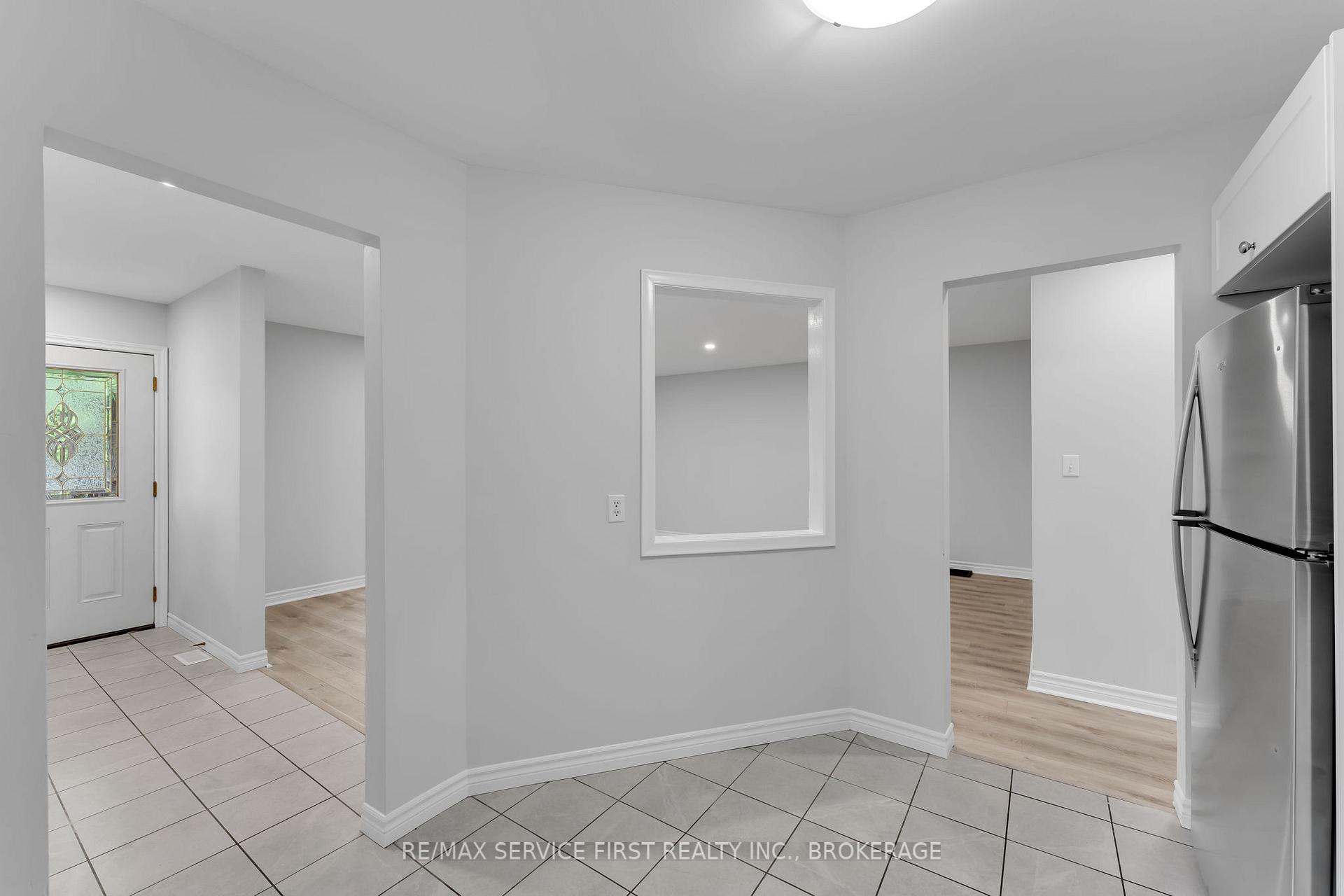 Photo 4 of Unit Unit #1, 9 Rockford Place, Kingston, East of Sir John A. Blvd — HOMEH