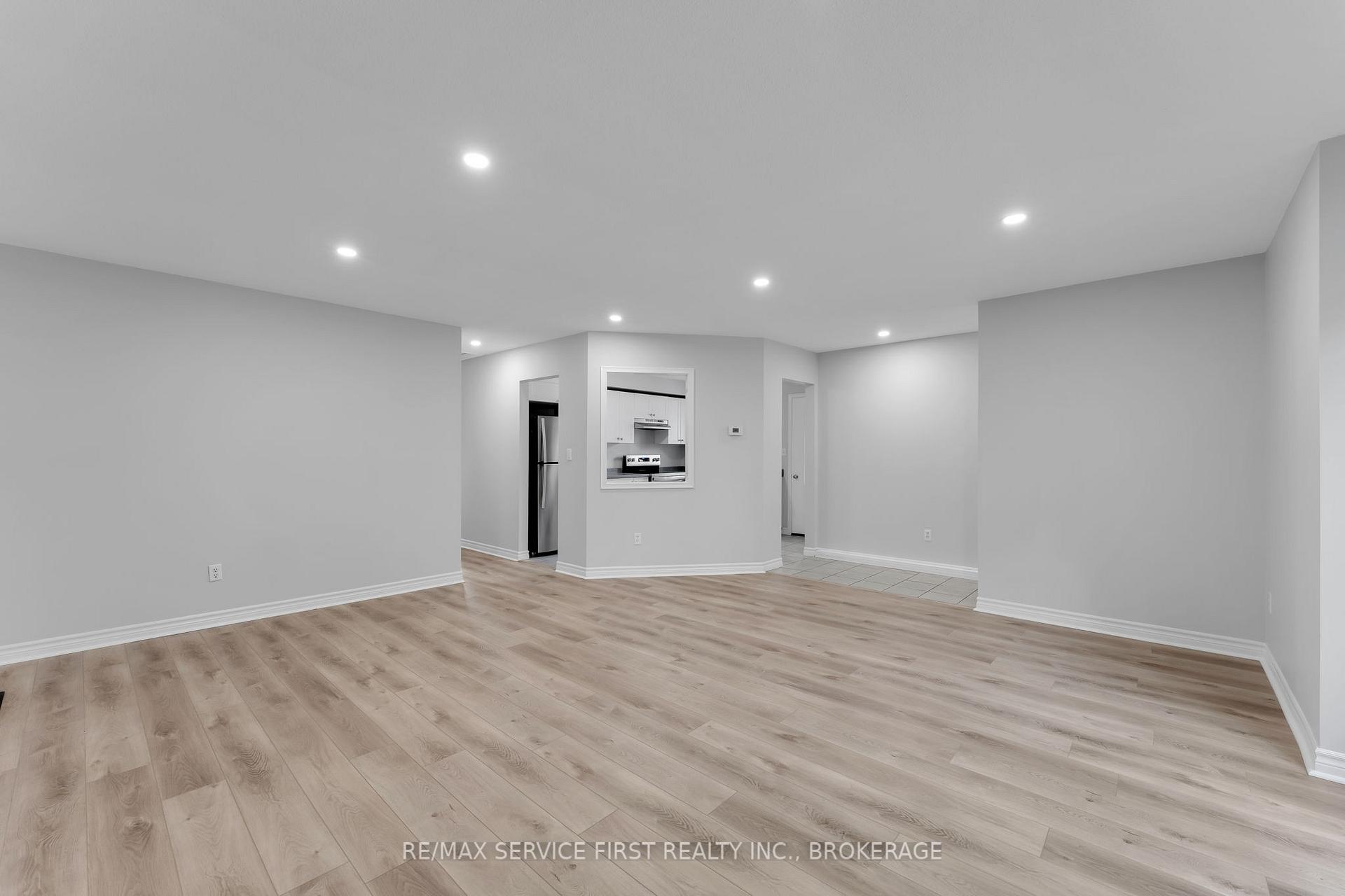 Photo 12 of Unit Unit #1, 9 Rockford Place, Kingston, East of Sir John A. Blvd — HOMEH
