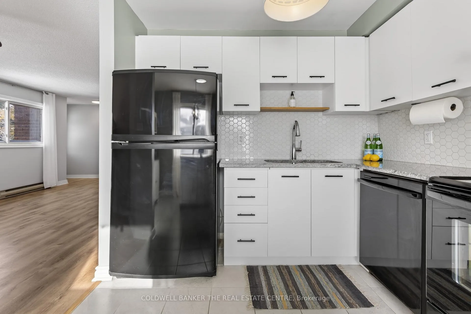 Photo 6 of Unit 2, 21 Meadow Lane, Barrie, Ardagh — HOMEH