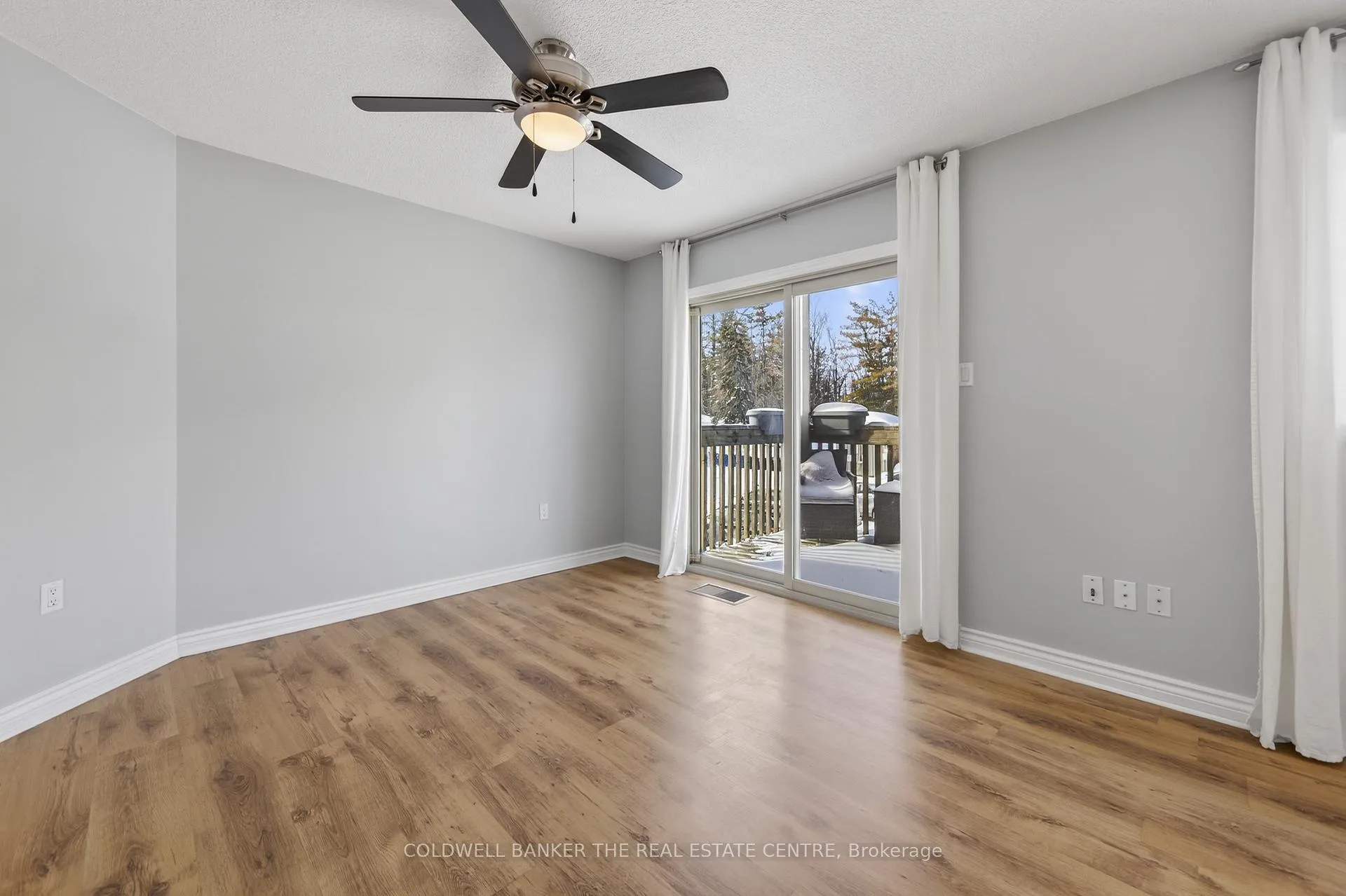 Photo 10 of Unit 2, 21 Meadow Lane, Barrie, Ardagh — HOMEH