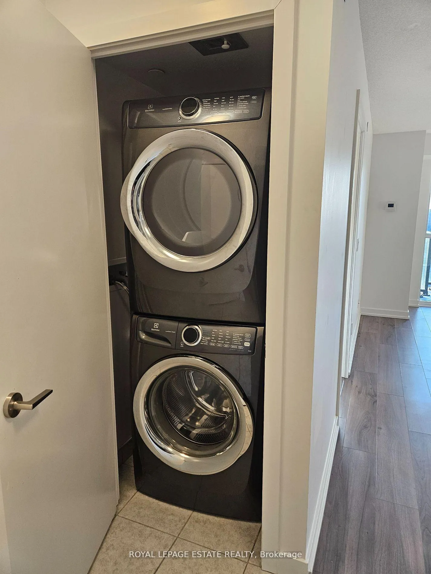 Photo 12 of Unit 722, 8 Trent Avenue, Toronto, East End-Danforth — HOMEH
