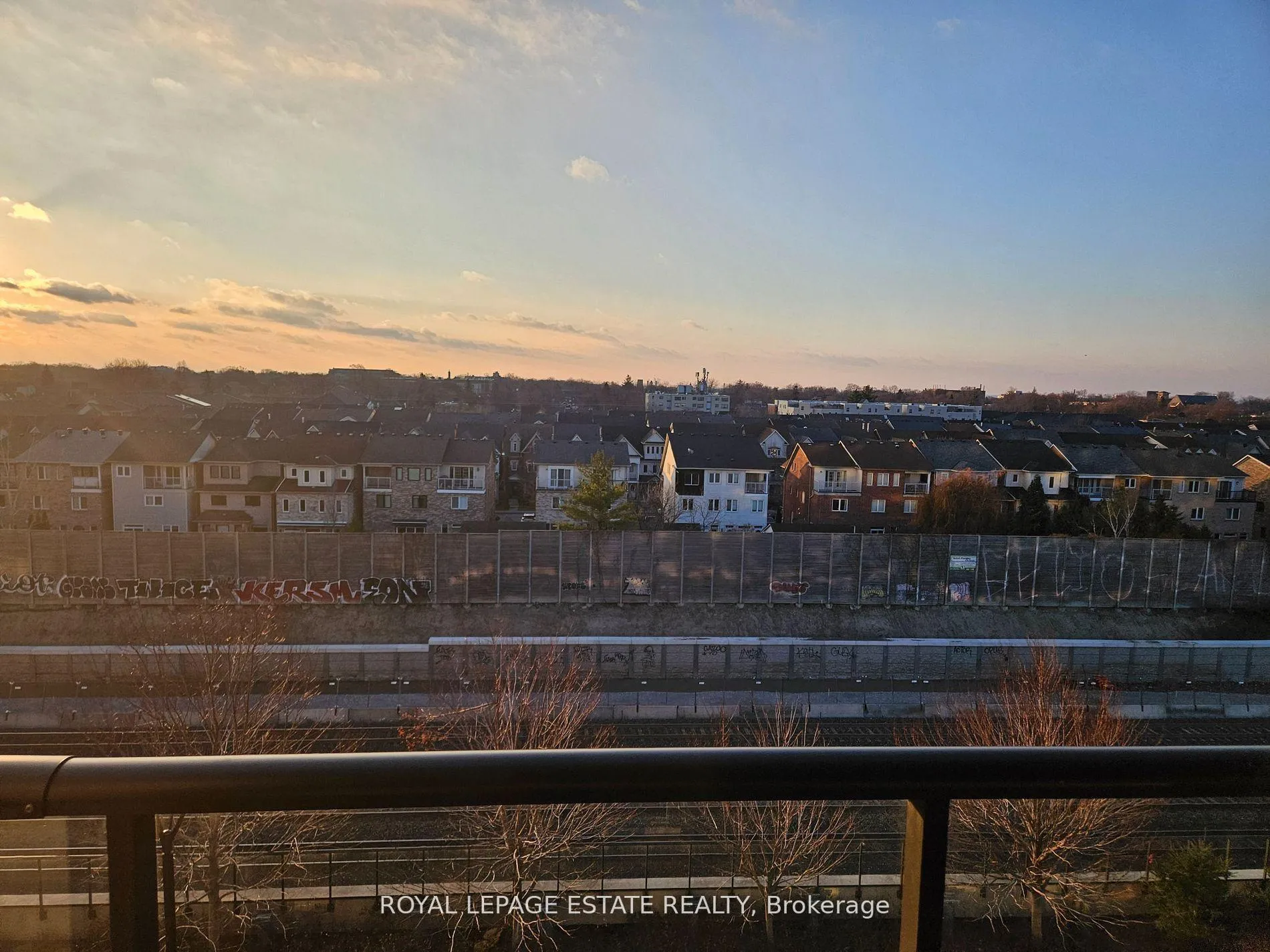 Photo 13 of Unit 722, 8 Trent Avenue, Toronto, East End-Danforth — HOMEH