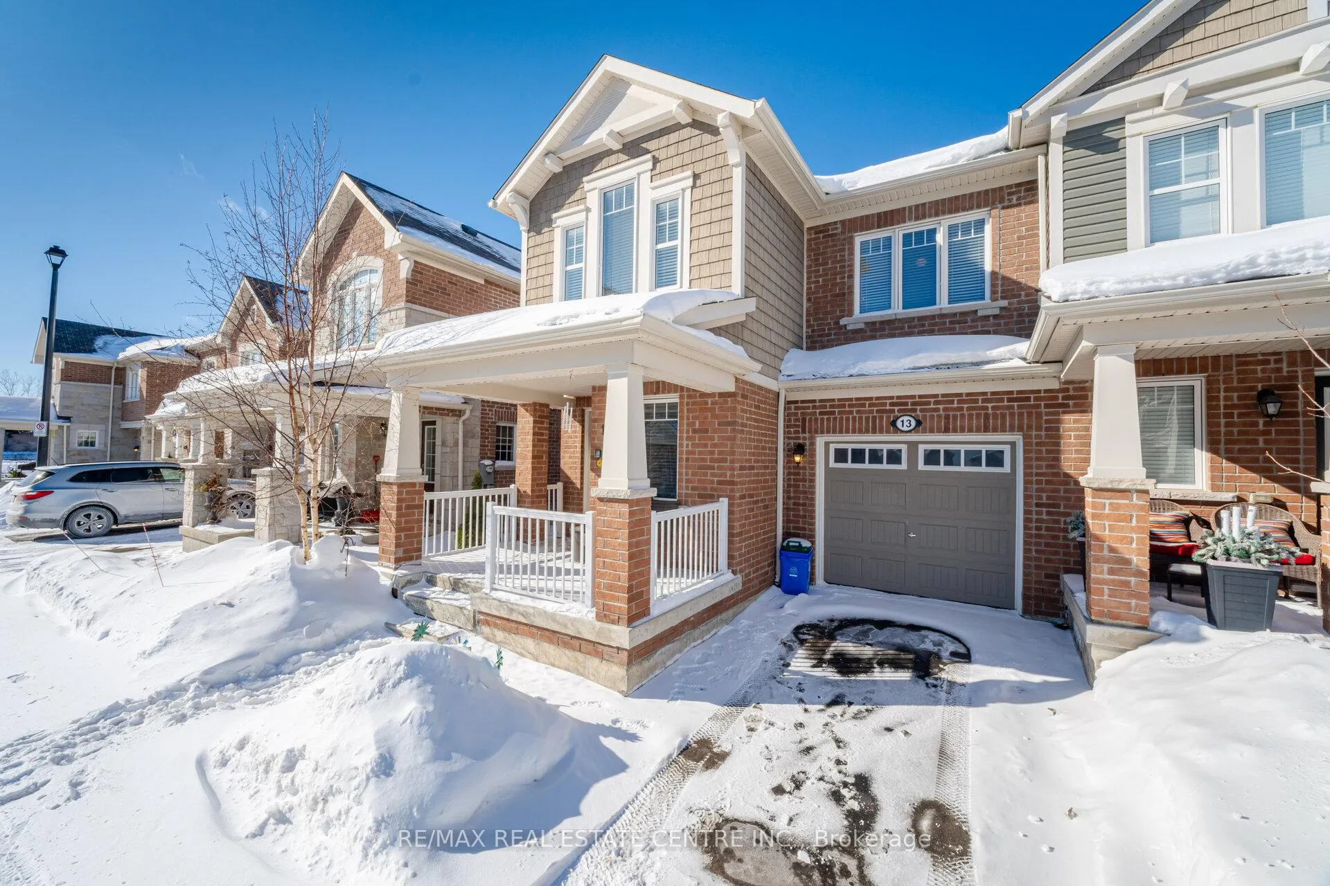Photo 3 of Unit 13, 1000 Asleton Boulevard, Milton, Willmott — HOMEH