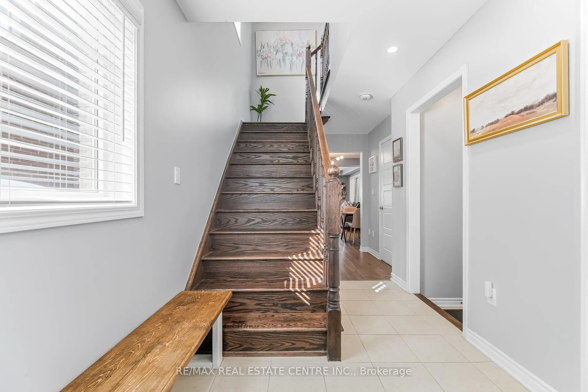 Photo 5 of Unit 13, 1000 Asleton Boulevard, Milton, Willmott — HOMEH