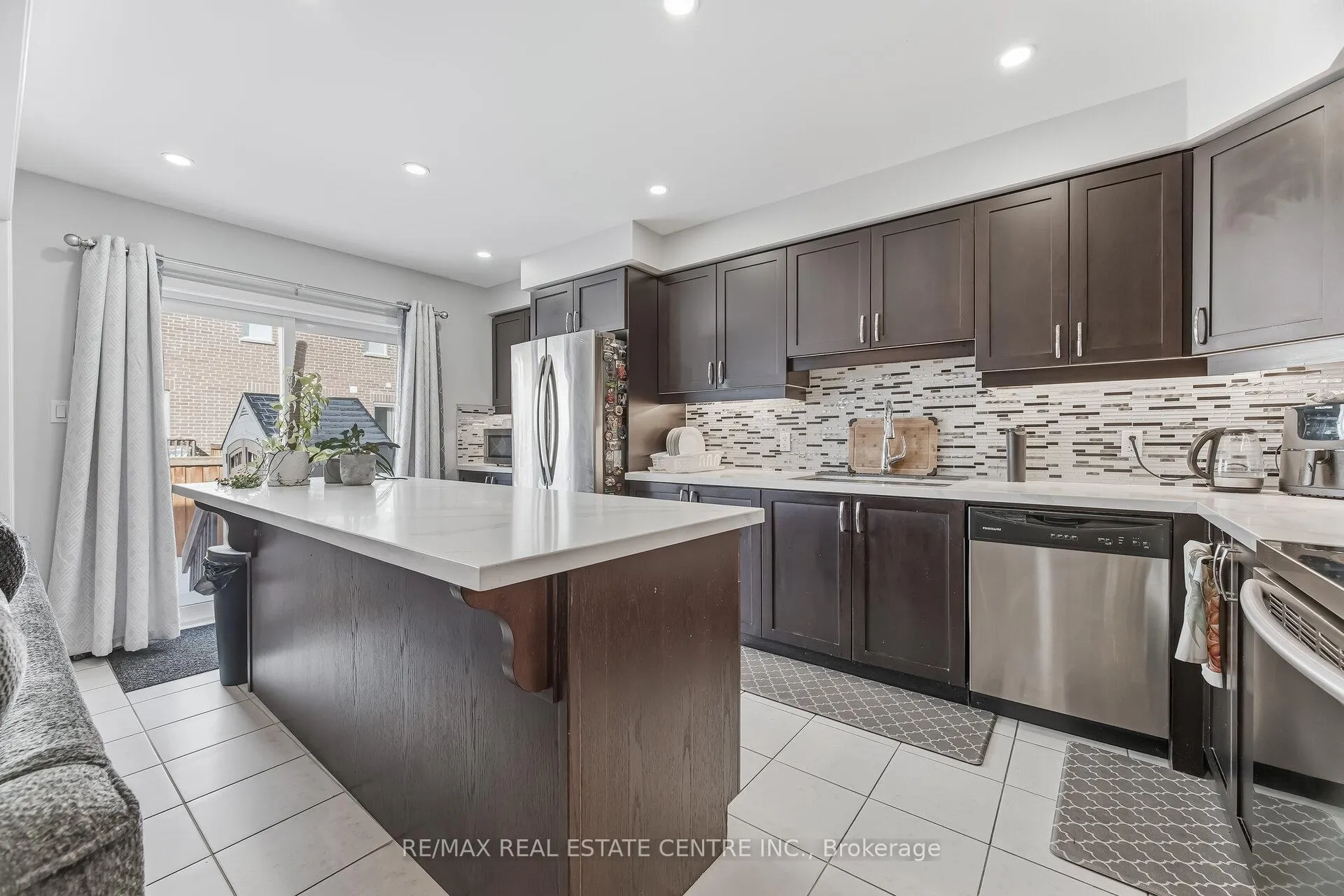 Photo 12 of Unit 13, 1000 Asleton Boulevard, Milton, Willmott — HOMEH