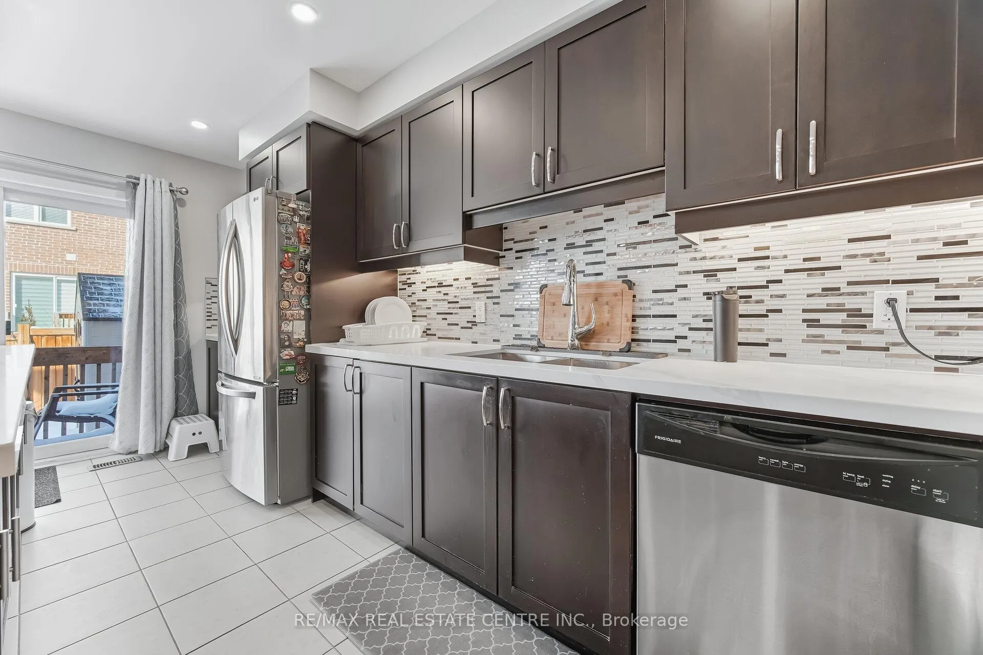 Photo 14 of Unit 13, 1000 Asleton Boulevard, Milton, Willmott — HOMEH
