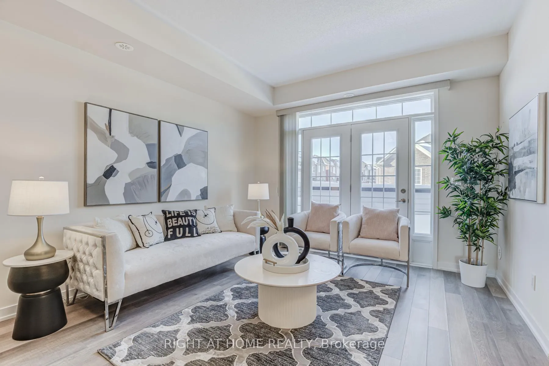 Photo 1 of 68 Lady Dolores Avenue, Vaughan, Patterson — HOMEH
