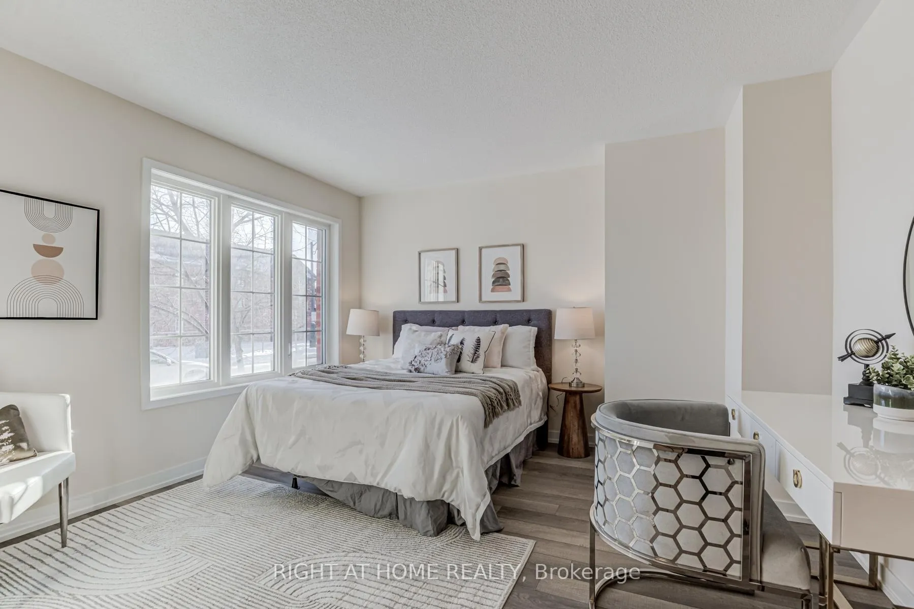 Photo 6 of 68 Lady Dolores Avenue, Vaughan, Patterson — HOMEH