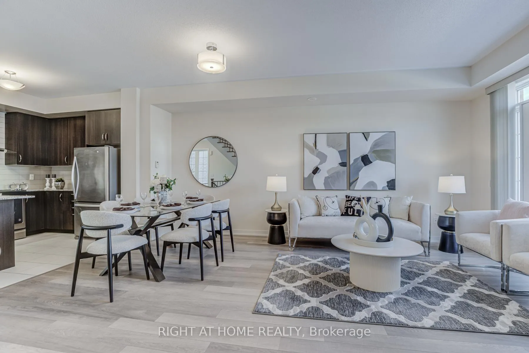 Photo 13 of 68 Lady Dolores Avenue, Vaughan, Patterson — HOMEH