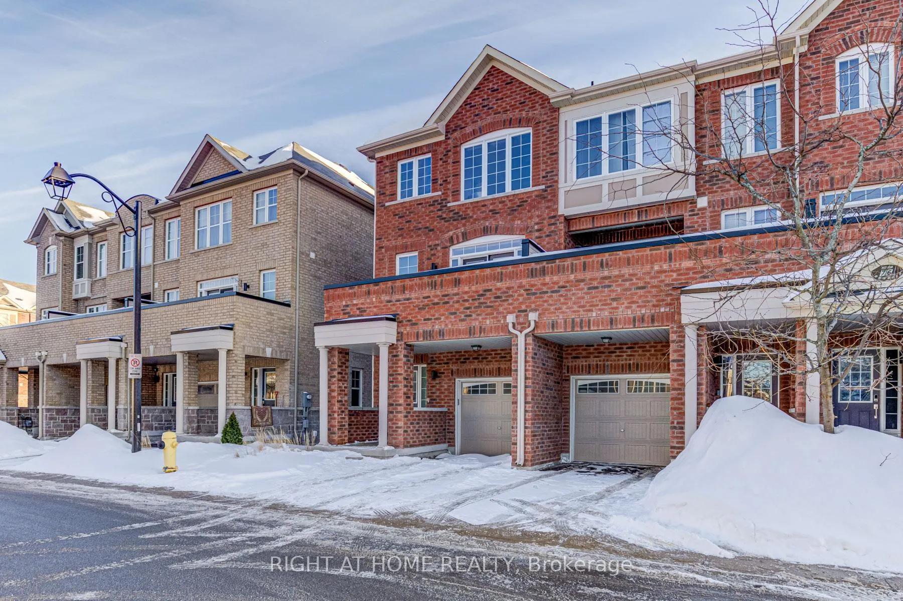 Photo 36 of 68 Lady Dolores Avenue, Vaughan, Patterson — HOMEH