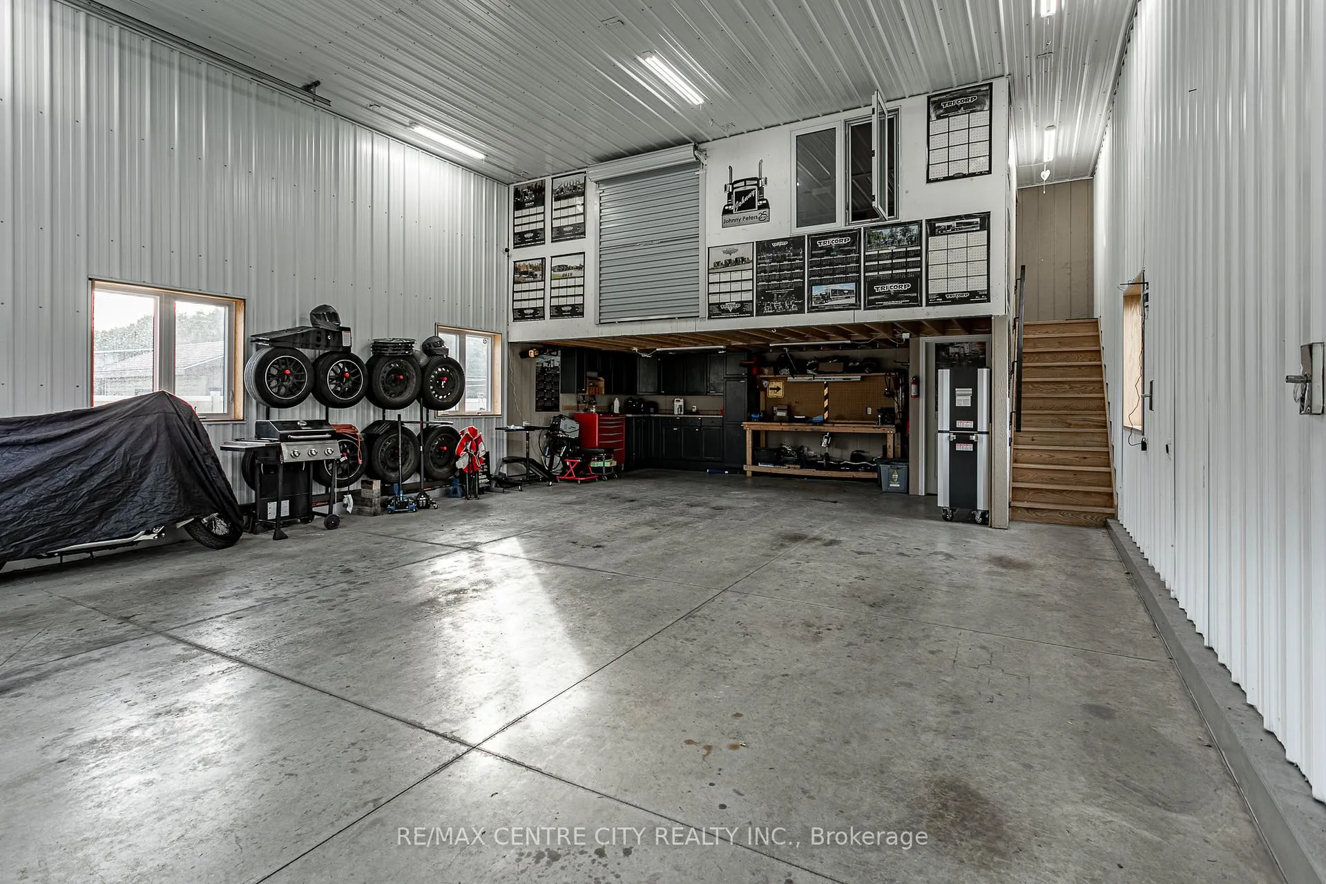Photo 5 of 6851 Springfield Road S, Malahide, Mount Salem — HOMEH