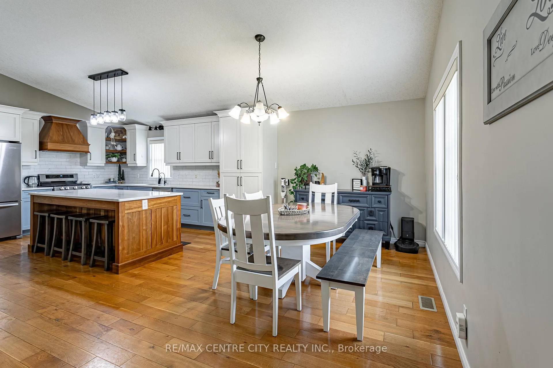 Photo 18 of 6851 Springfield Road S, Malahide, Mount Salem — HOMEH