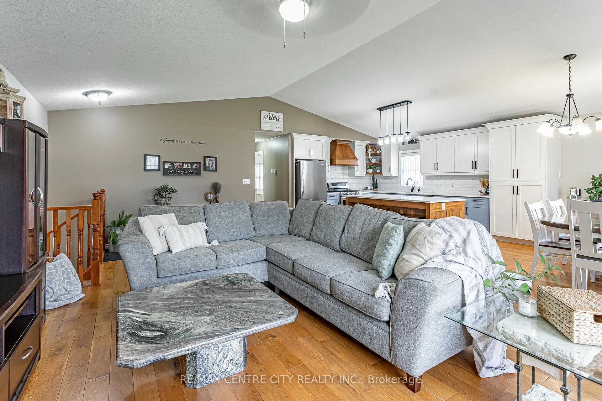 Photo 20 of 6851 Springfield Road S, Malahide, Mount Salem — HOMEH