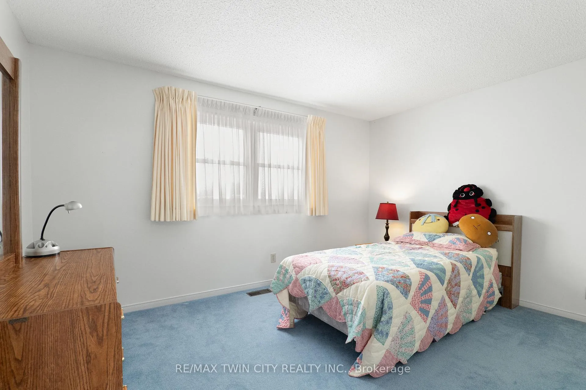 Photo 28 of 95 Old Meadow Lane, Waterloo — HOMEH