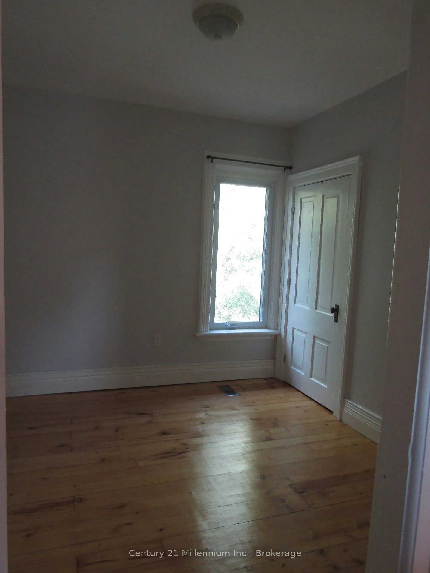 Photo 18 of Unit B, 316 Centre Street, North Huron, Wingham — HOMEH