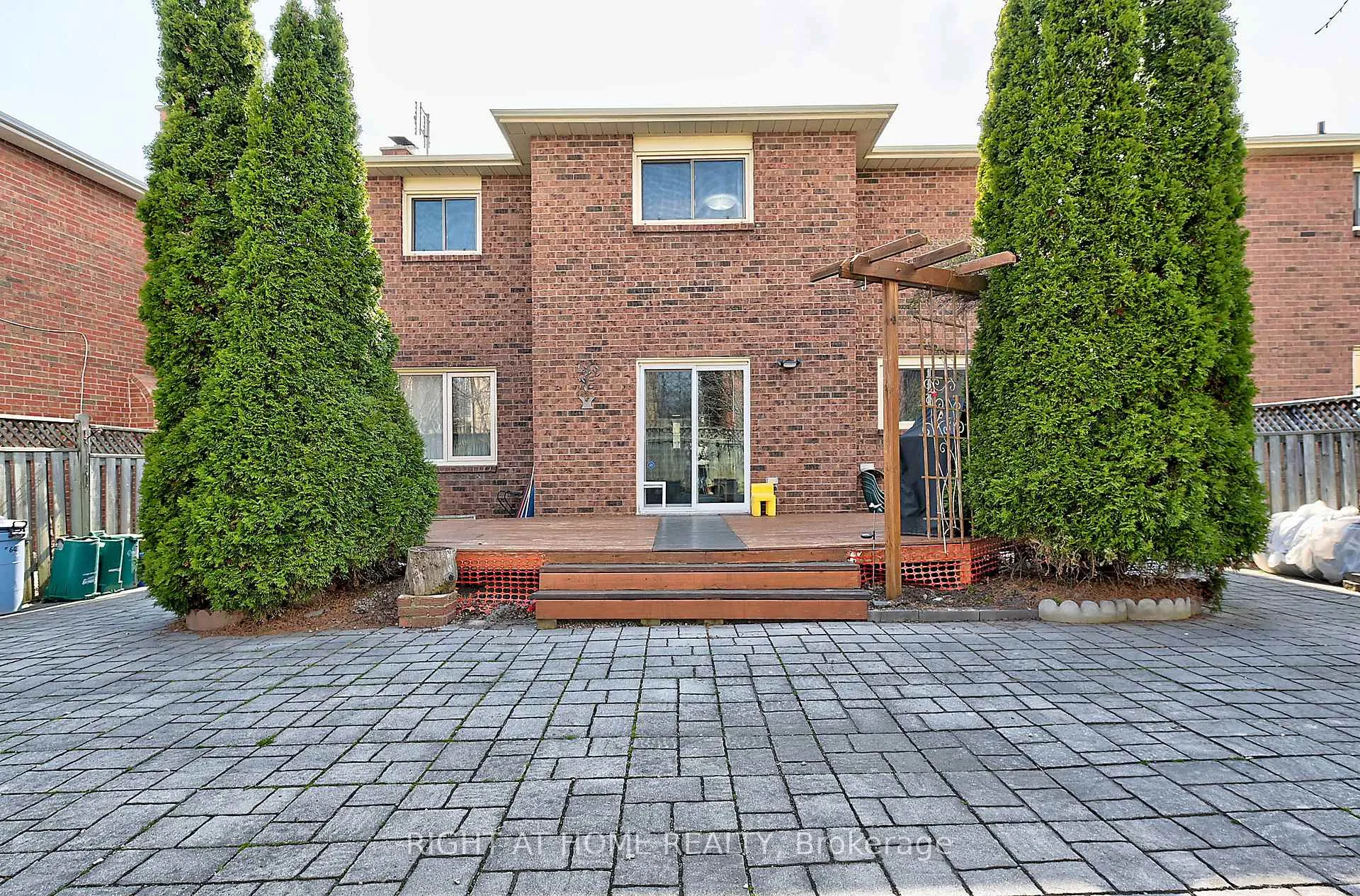 Photo 30 of 224 Ridgefield Crescent, Vaughan, Maple — HOMEH