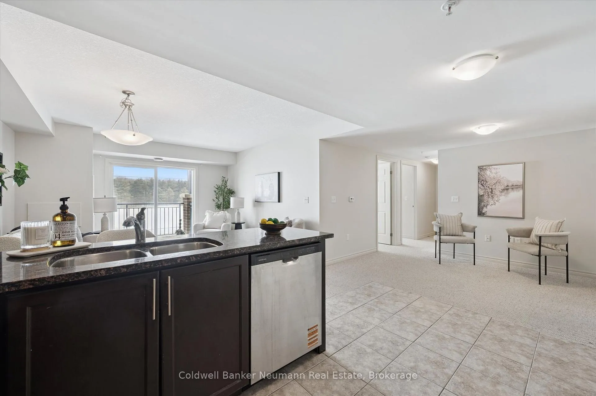 Photo 6 of Unit 406, 45 Kingsbury Square, Guelph, Pineridge/Westminster Woods — HOMEH