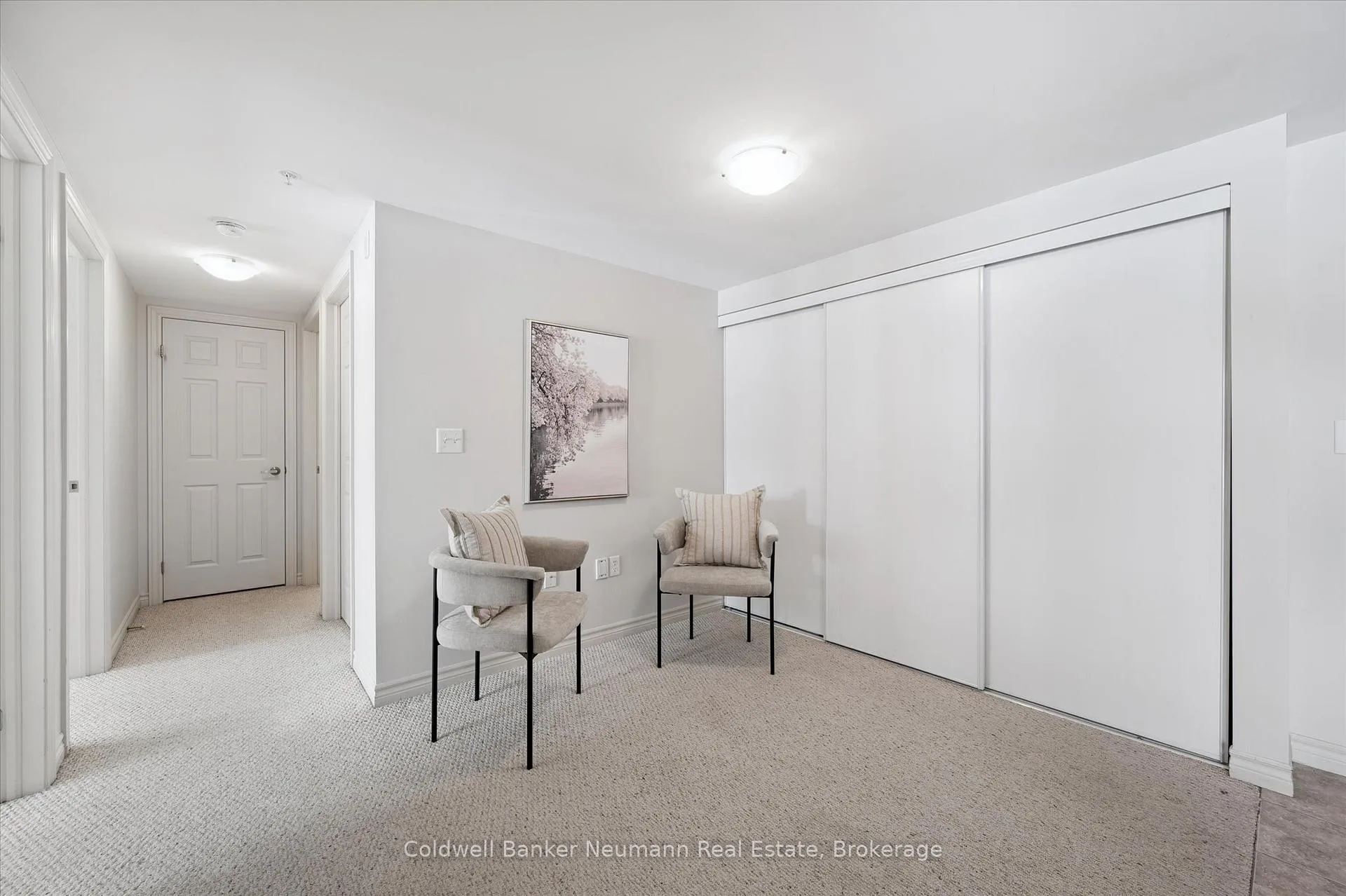 Photo 7 of Unit 406, 45 Kingsbury Square, Guelph, Pineridge/Westminster Woods — HOMEH